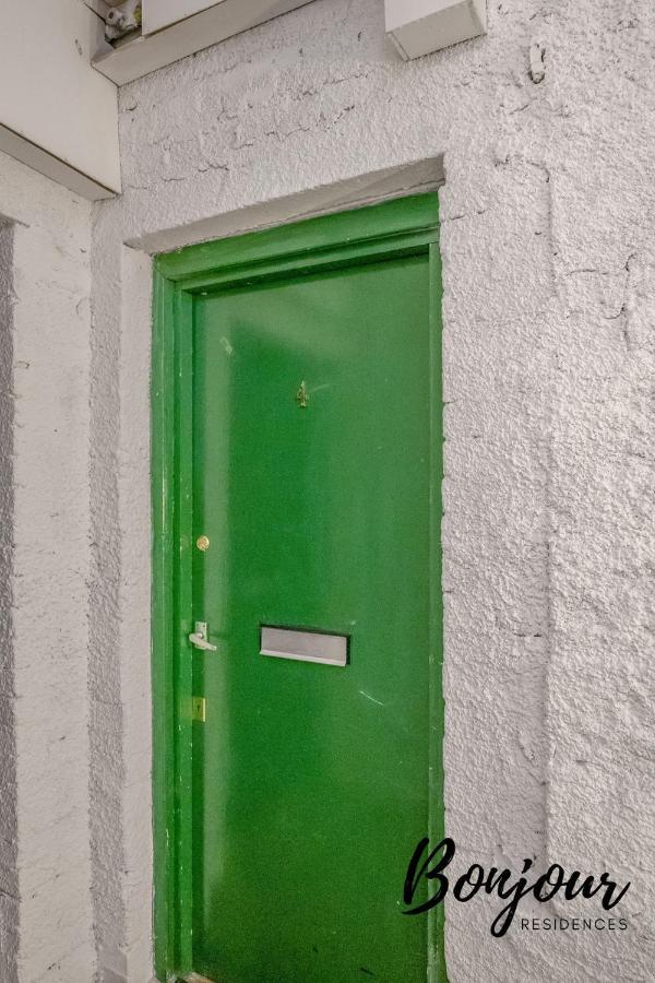Cosy Grassmarket 2Br-1Ba - Newly Decorated! By Bonjour Residences Edinburgh Exterior photo
